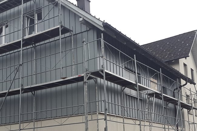 Holzschirm renovieren