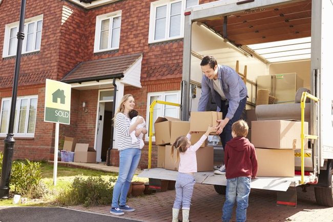 MAN AND VAN - REMOVALS - PACKING & UNPACKING SERVICES