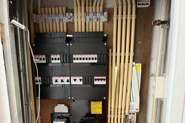 Piersma Elektrotechniek-1