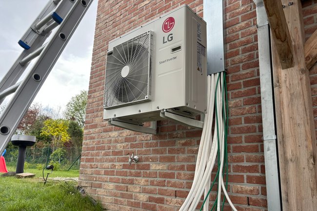 Unité extérieur multisplit LG en installation