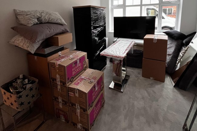 Fastiya Logistics-31