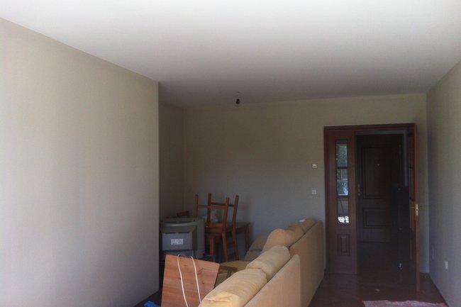 Pintura Interior Piso Anxo Senra - O Burgo