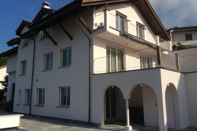 Fassaden-Riss-Sanierung / Äussere Malerarbeiten