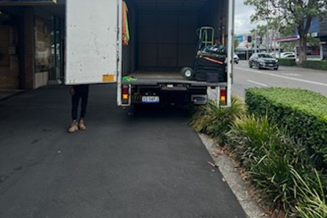 National removalist-4