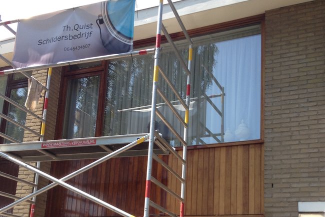 Particulier werk met transparante afwerking (vernis)