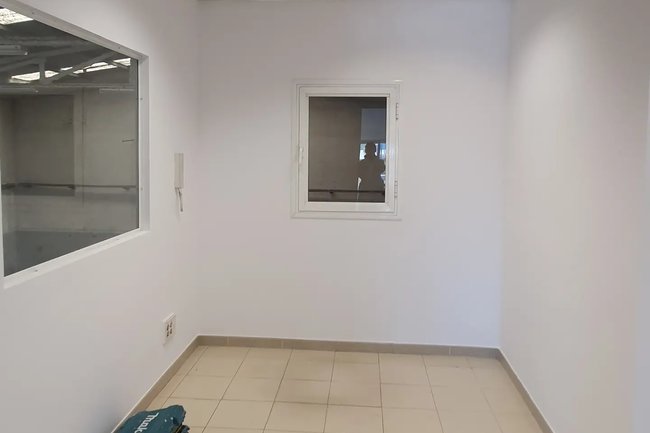 Oficina de una nave. 
Lista para comenzar a trabajar ????????‍????