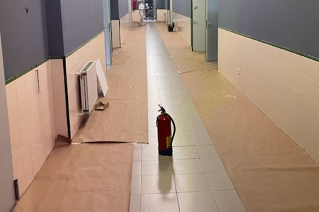PINTURA PAREDES  COLEGIO