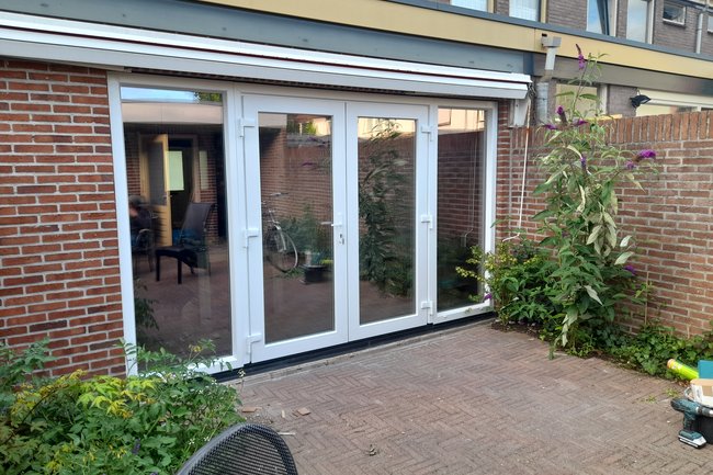 Openslaande deuren gemonteerd bij Daniel uit Tilburg.