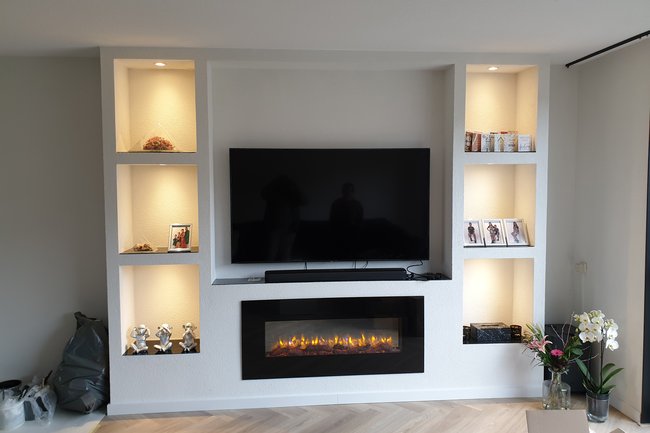 Cinemawall spachtelputz 3 meter
€3000,- inclusief materiaal