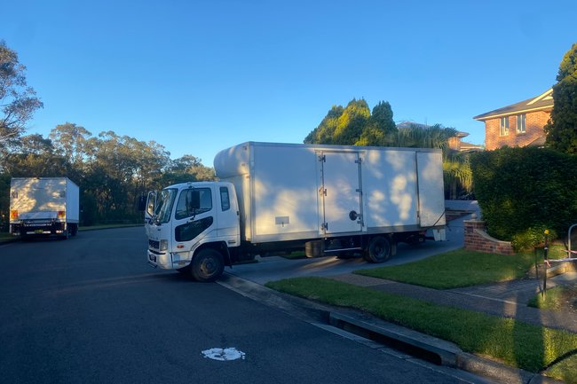 Non Stop Removalist-2