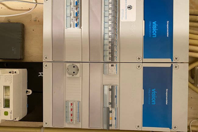 Mooie Hager groepenkast geplaatst bij een van onze klanten.