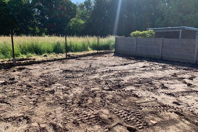 Renovatie tuin omheining en kunstgras