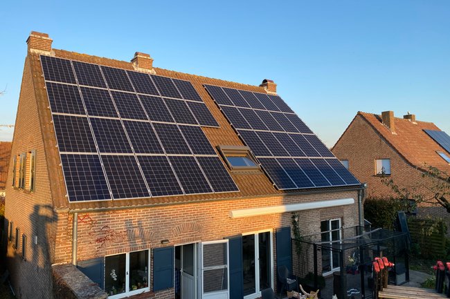 MR Solar zonnepanelen