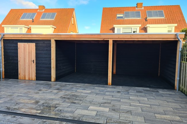Overkapping met berging douglas Tiel