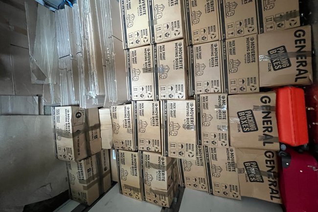 Red Rose Removals-4