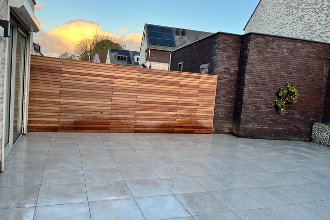 project Maastricht keramische tegels + schutting