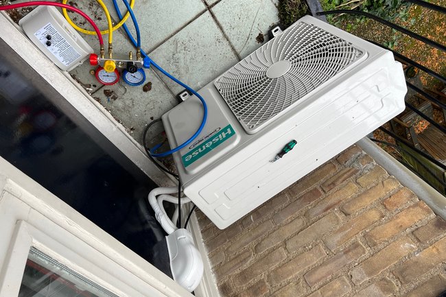 Hisense Monosplit buitenunit vacumeren