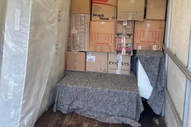 L&R Removals Ltd-1