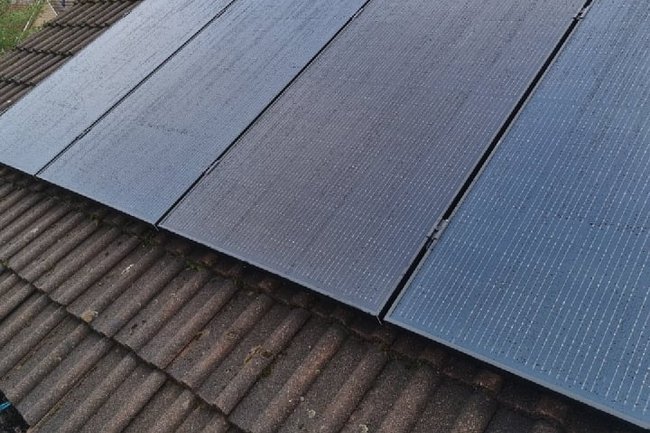 Plaatsen 8 Zonnepanelen te Burgum