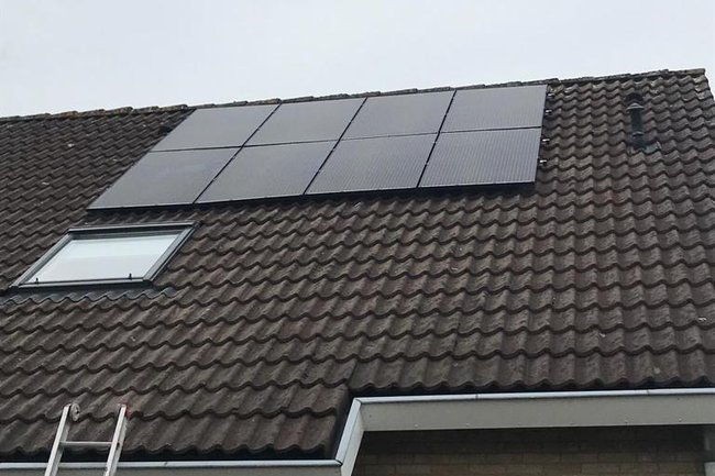 Plaatsen en installeren van zonnepanelen