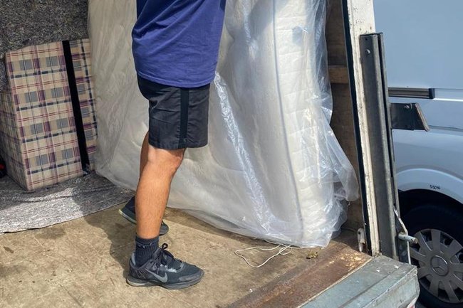 Vantasy fast removals Ltd-6