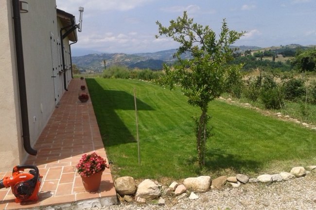 Realizzazione impianto irriguo e prato