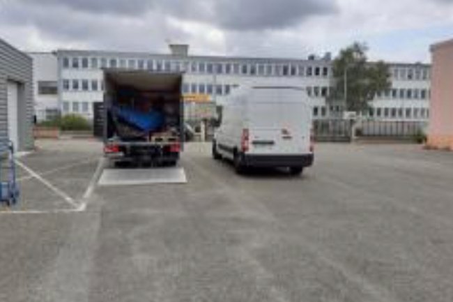 All van options available for your house removal.