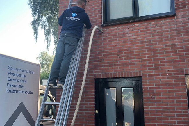 Naast spouw ook dak, vloer, bodem en tussenvloer isolatie