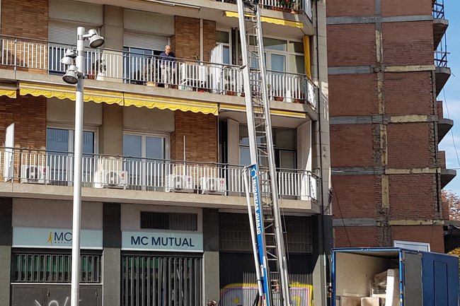 mudanza con elevador en un 7 piso en Lleida