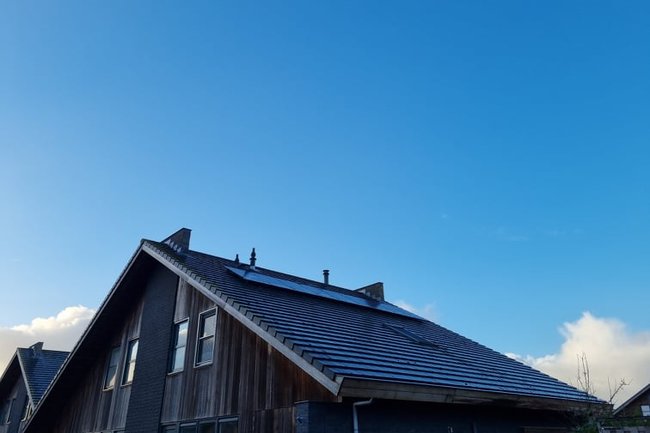 Plaatsen 9 Zonnepanelen te Joure