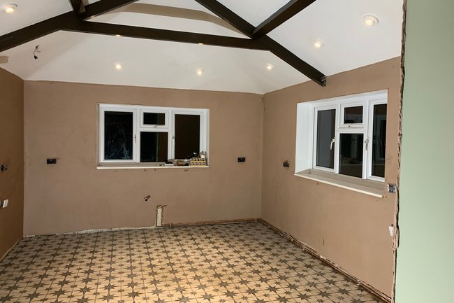 Jetnorelezi plastering ltd-8