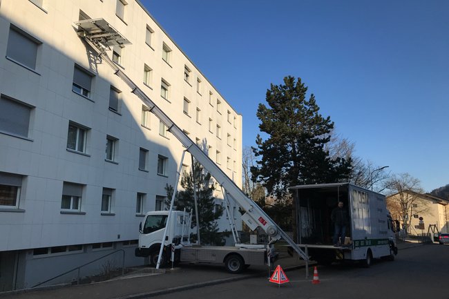 Umzug mit Möbellift