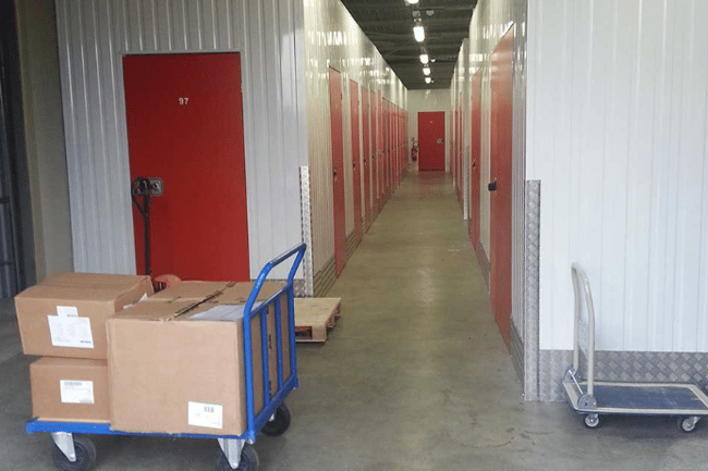 Box d'entreposage et gardiennage
