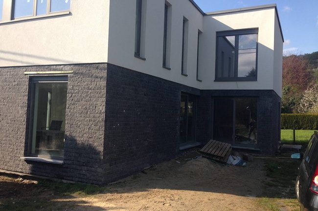 Isolation thermique - plaquettes pierre bleue