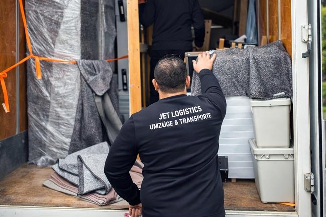 Jet Logistics - Umzüge und Transporte-4