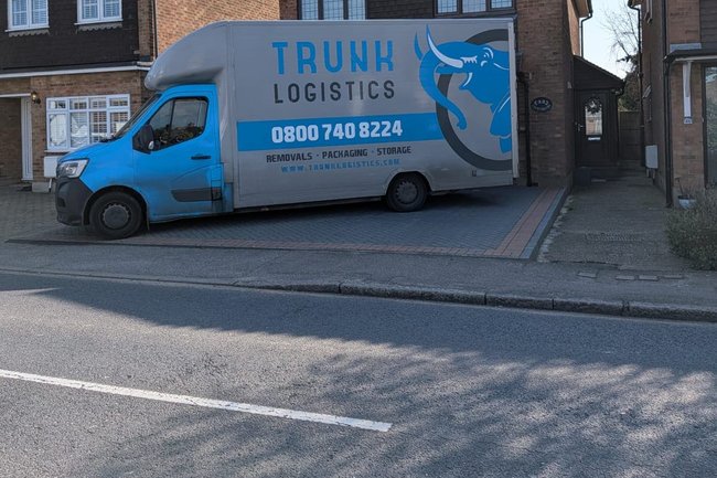 Efficient removals for 2 bedroom homes -Essex,Kent,London