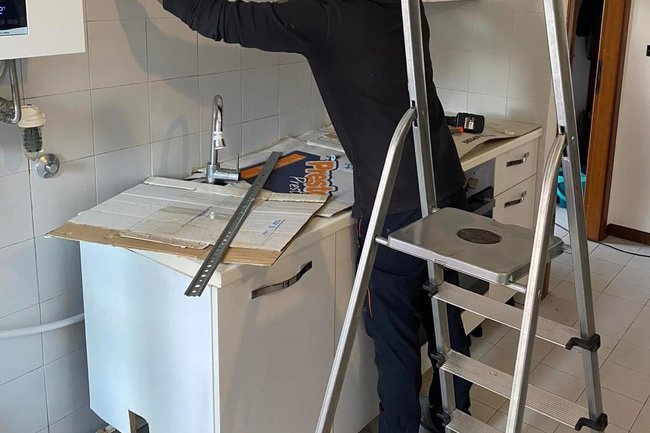 Modifichiamo la tua cucina secondo le tue esigenze
