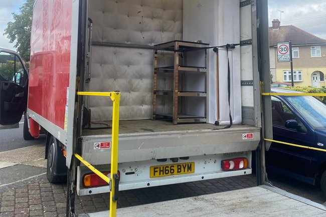 Vandon Removals LTD-1