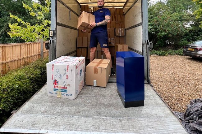 165 square feet Removal from London to Liverpool!