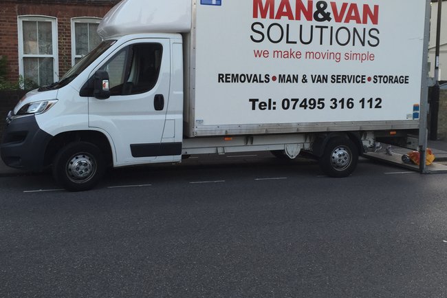 Removal Service - Edinburgh to London