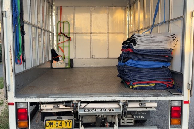 Swan's Removals & Relocations-1