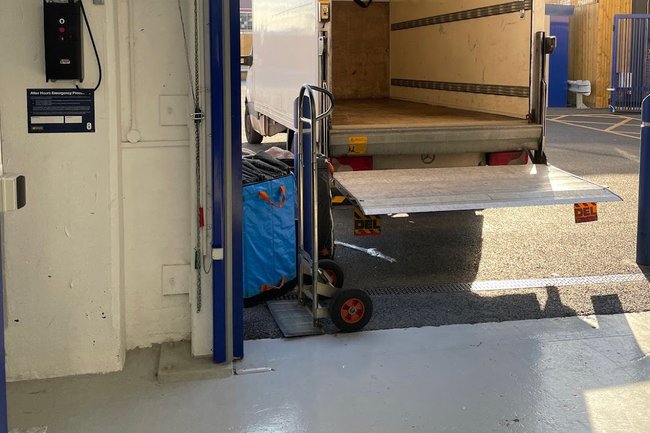 TT removals uk ltd-1