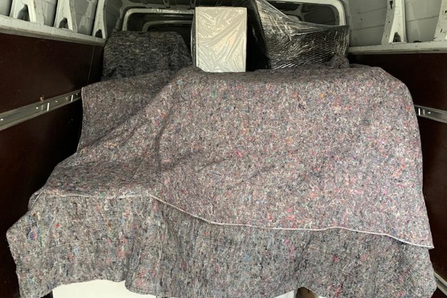 Objekte werden durch Decken beim Transport geschützt