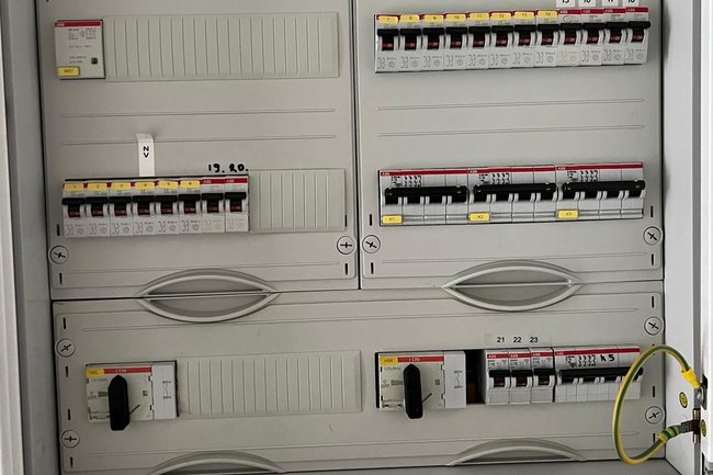 Steenbergen elektriciens-2