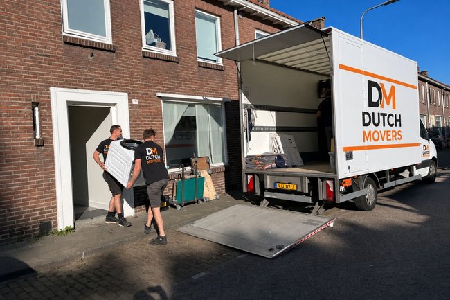 Dutch Movers-3