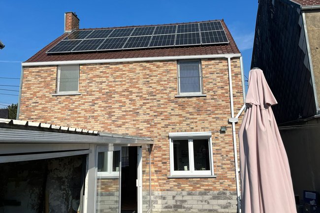 14 panneaux en 400wC garantie 25 ans