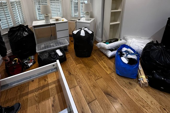 Fastiya Logistics-25