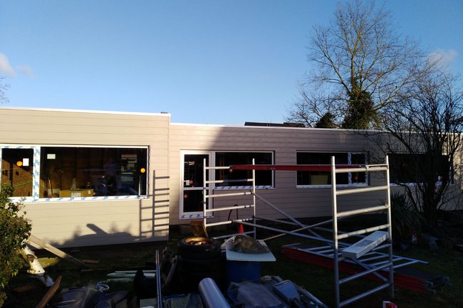 Gevelbekleding, ramen, epdm dak...