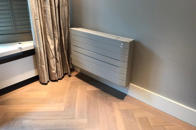 Console unit in een woonkamer