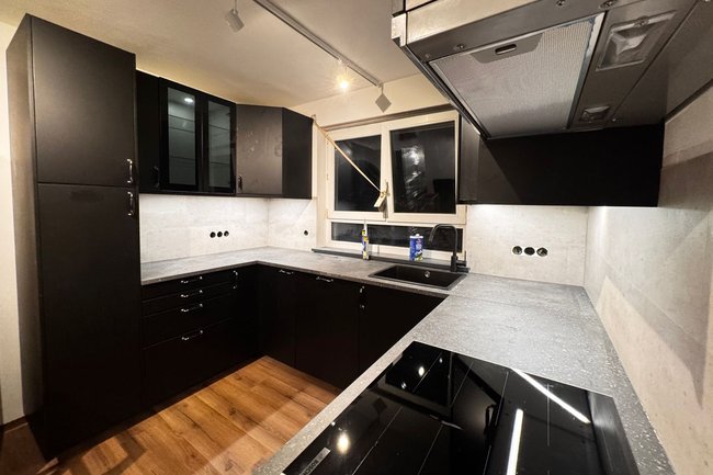 Jung und Beweglich-2